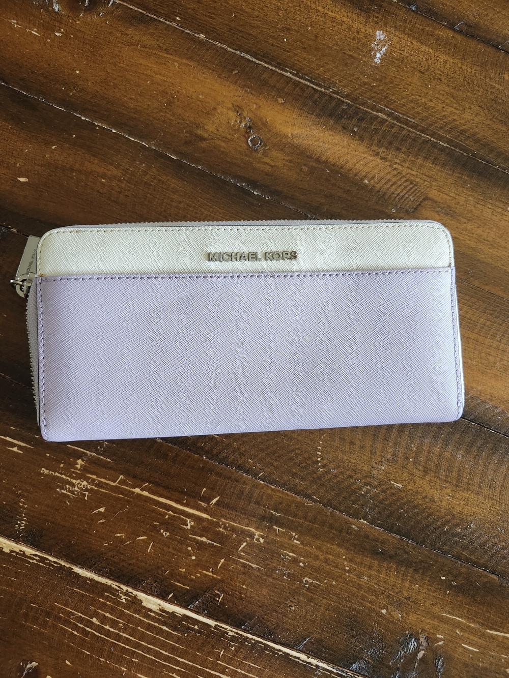 Michael Kors Jet Set Continental Wallet Saffiano Excellent Condition